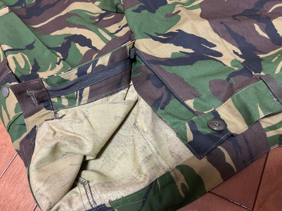 迷彩カーゴパンツ 軍パン　イギリス軍　軍パン　迷彩　サバゲー