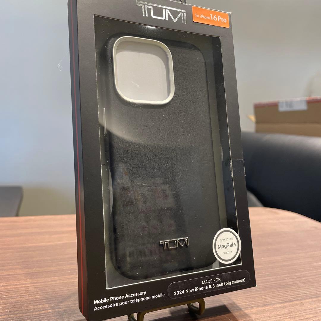 TUMI iPhone 16 Pro レザーケース ブラック