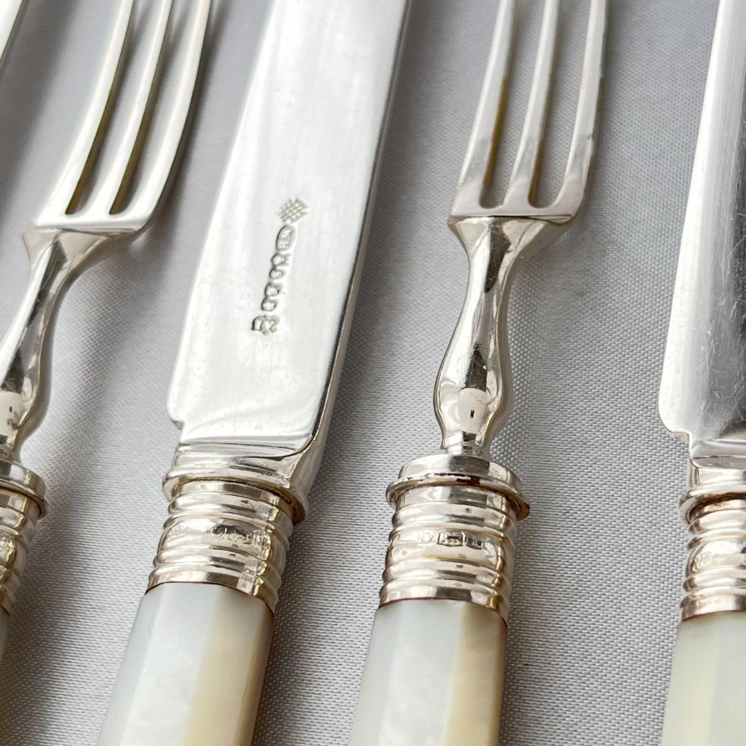 【William Yates 】【純銀継手 / 白蝶貝】アールデコ パストリー