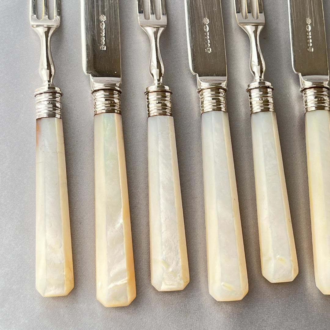 【William Yates 】【純銀継手 / 白蝶貝】アールデコ パストリー