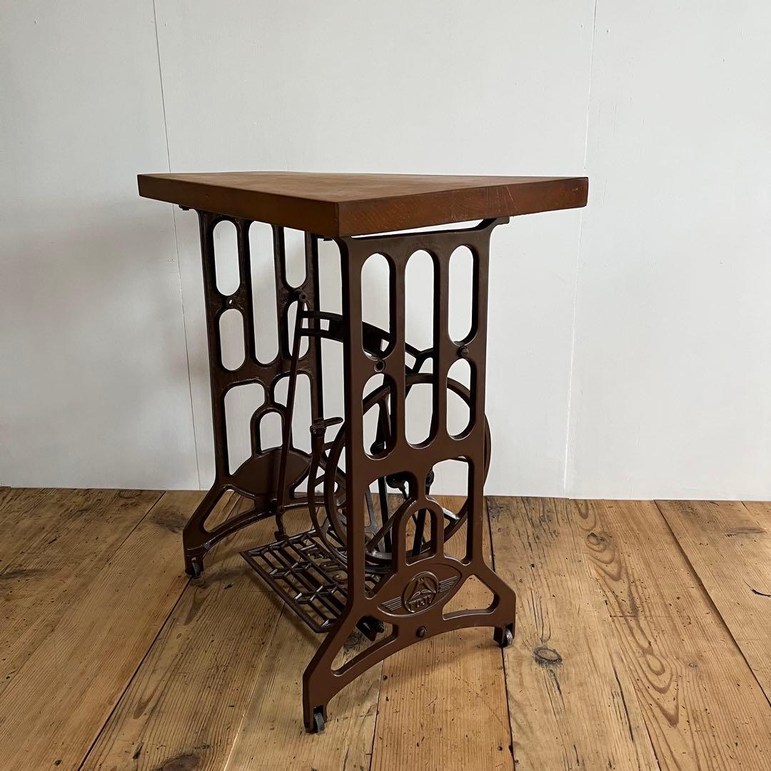 アンティーク ミシン脚 リメイク テーブル 欅 古材 一枚板 レトロ z714