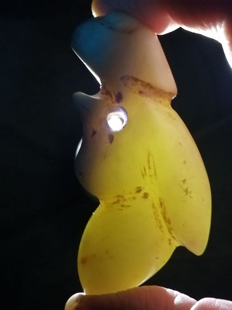 ★縄文期『糸魚川翡翠獣形勾玉』出土品　7.3cm　儀式勾玉　非常に珍しい勾玉です