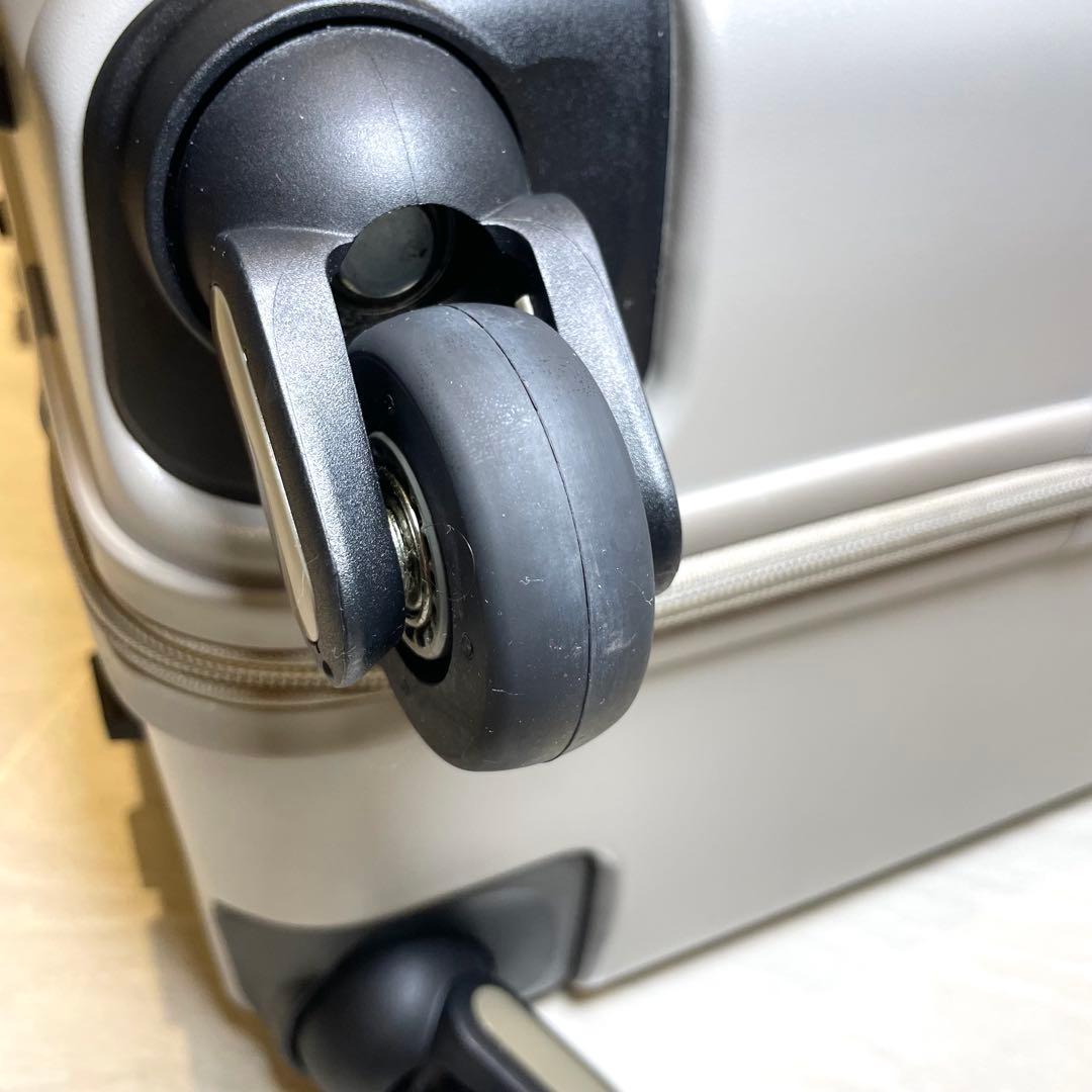 FREQUENTER LIEVE リエーヴェ4輪キャリー 現行モデル　グレージュ