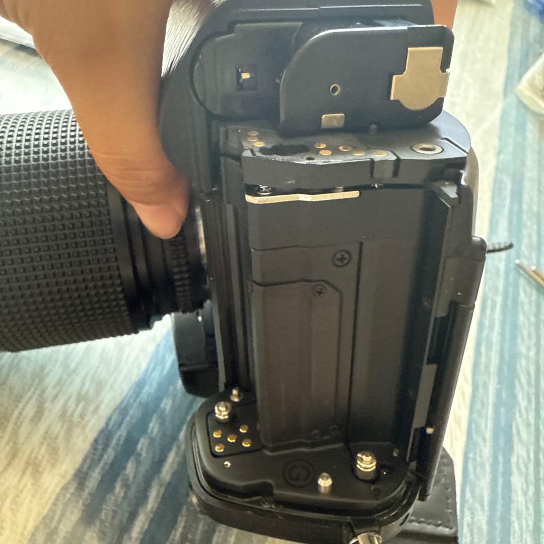 Nikon F4 フィルム一眼レフカメラ　レンズ付