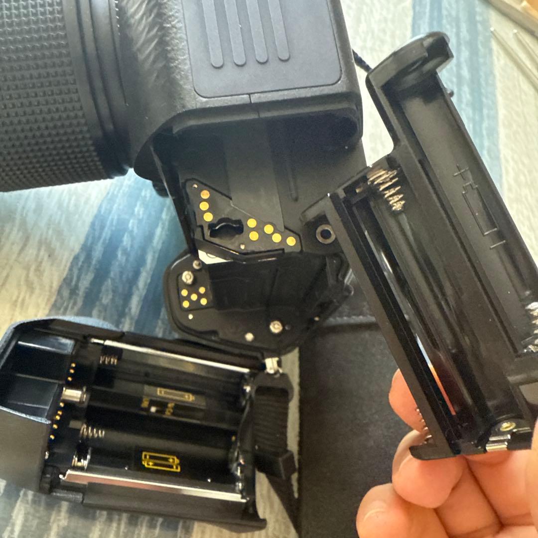 Nikon F4 フィルム一眼レフカメラ　レンズ付