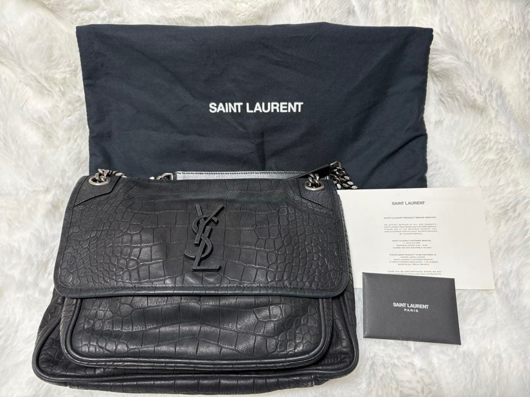 Saint Laurent Paris サンローラン　チェーンバッグ