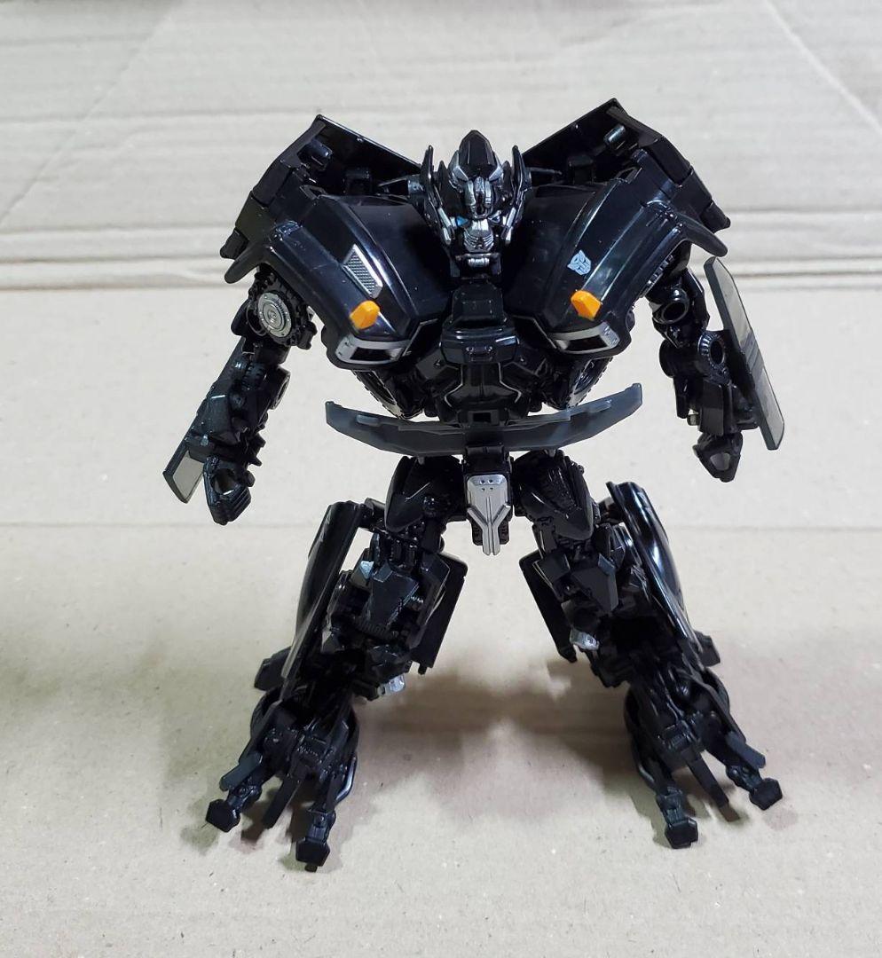 スタジオシリーズ　アイアンハイド　トランスフォーマー