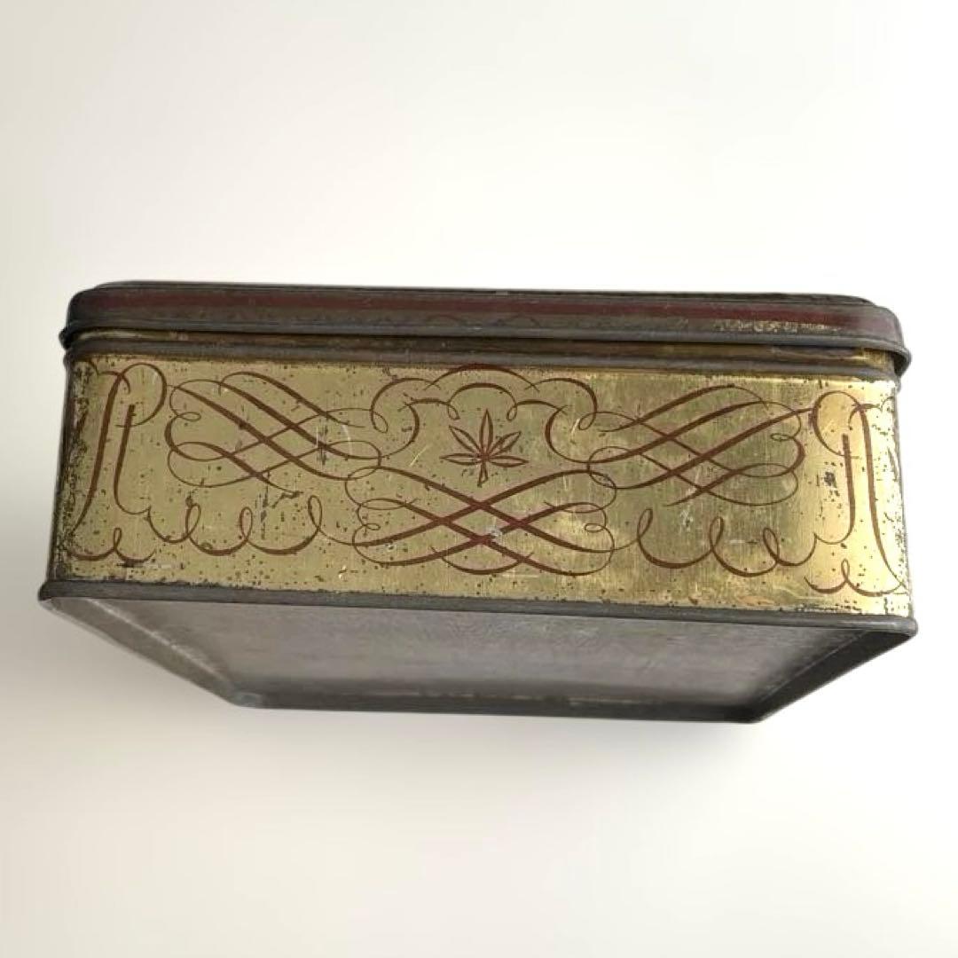 フランス　アンティーク　ビスケット缶　ブリキ缶　tin缶　ティン缶