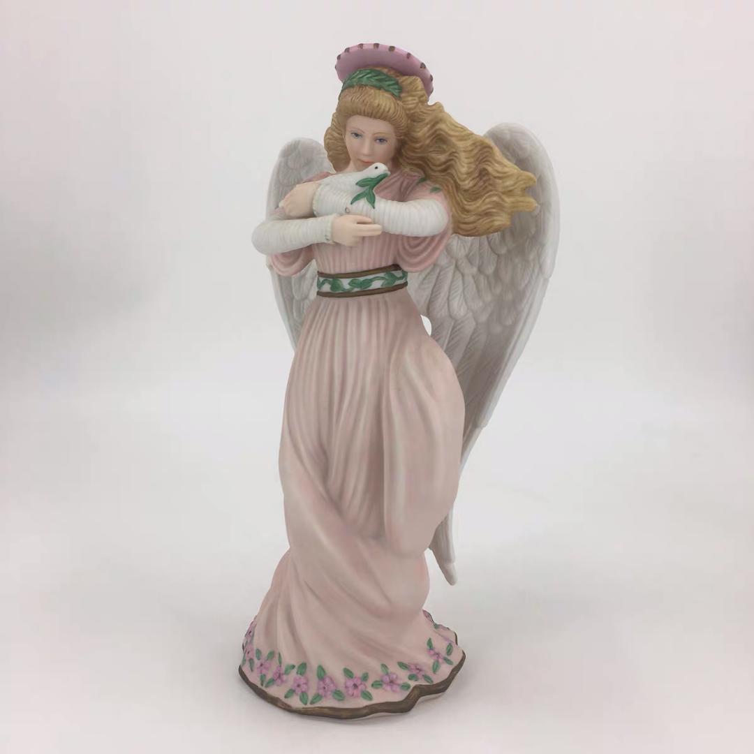 超人気 ホームオブジェ  Lnteriors  フィギュリン 陶器 置物