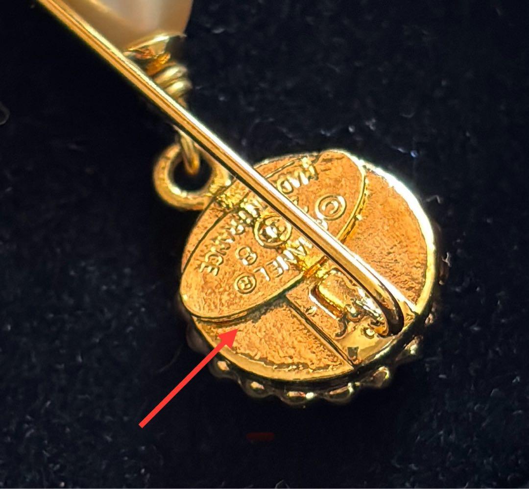 シャネル ピンブローチ クローバー&コスチュームパール