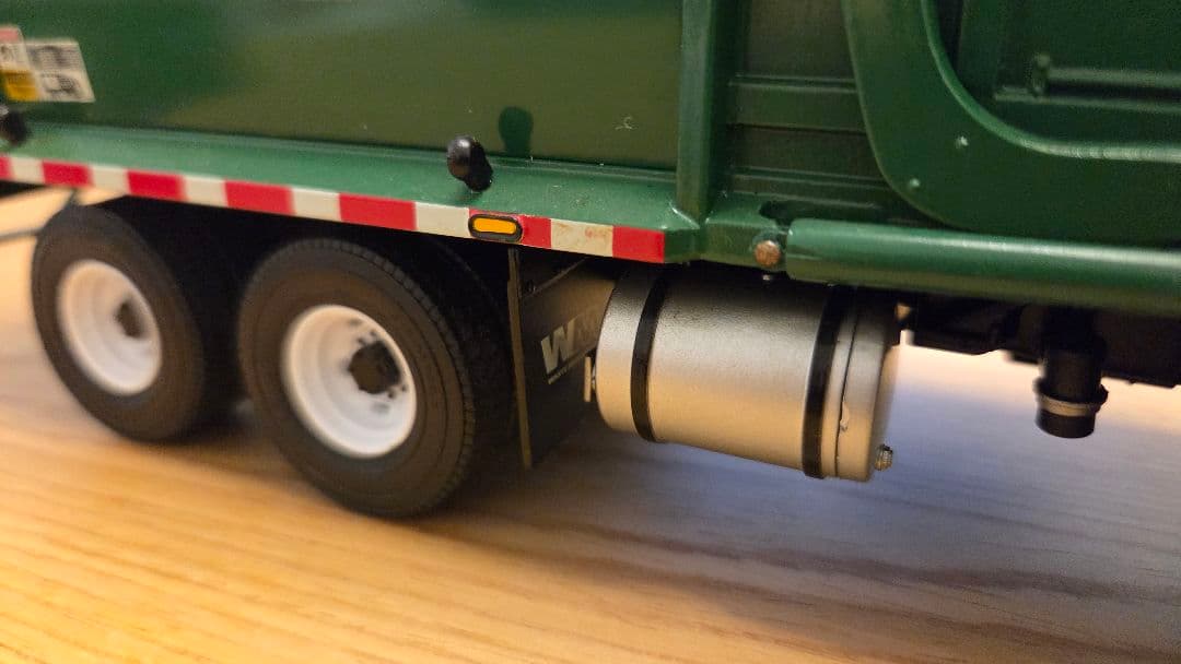 ファーストギア製 Mack TerraPro ゴミ収集車 ダイキャスト 1/34