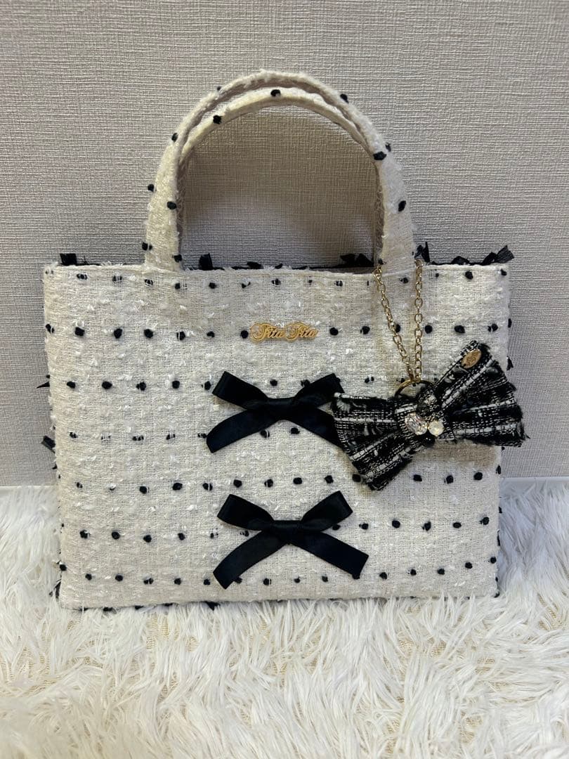 bonitafitafitaさまフリル付きツイードショルダーバッグ