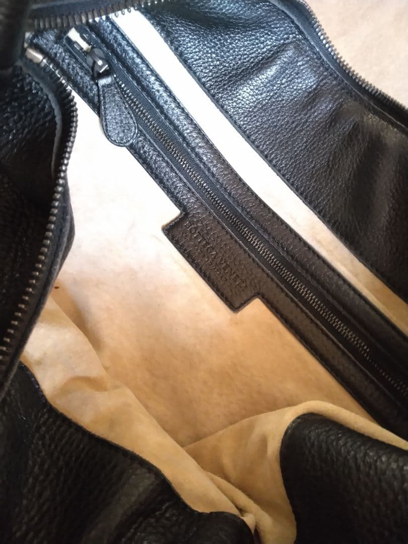 BOTTEGA VENETA イントレチャート ホーボー バッグ