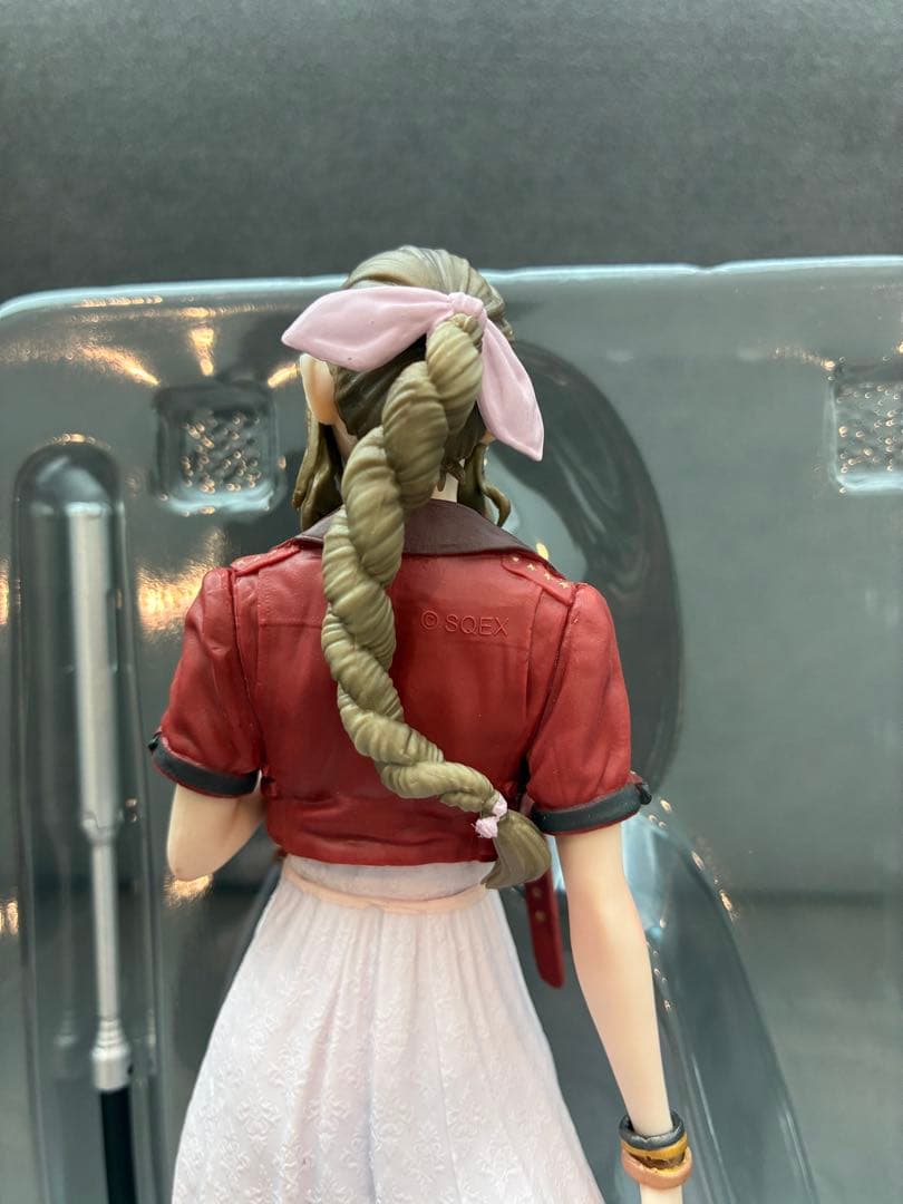 ファイナルファンタジー7 FF7 セフィロス エアリス 一番くじ エンド賞 B賞