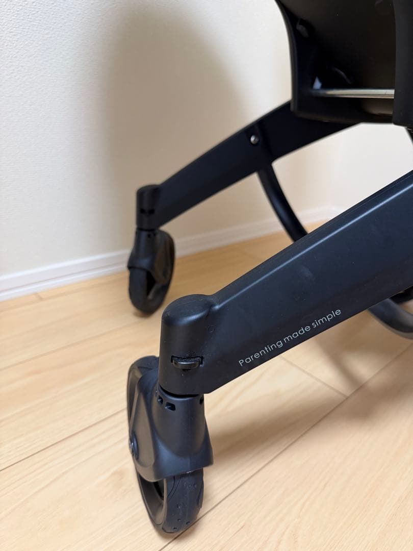 【美品】Doona i ドゥーナ　ベビーカー