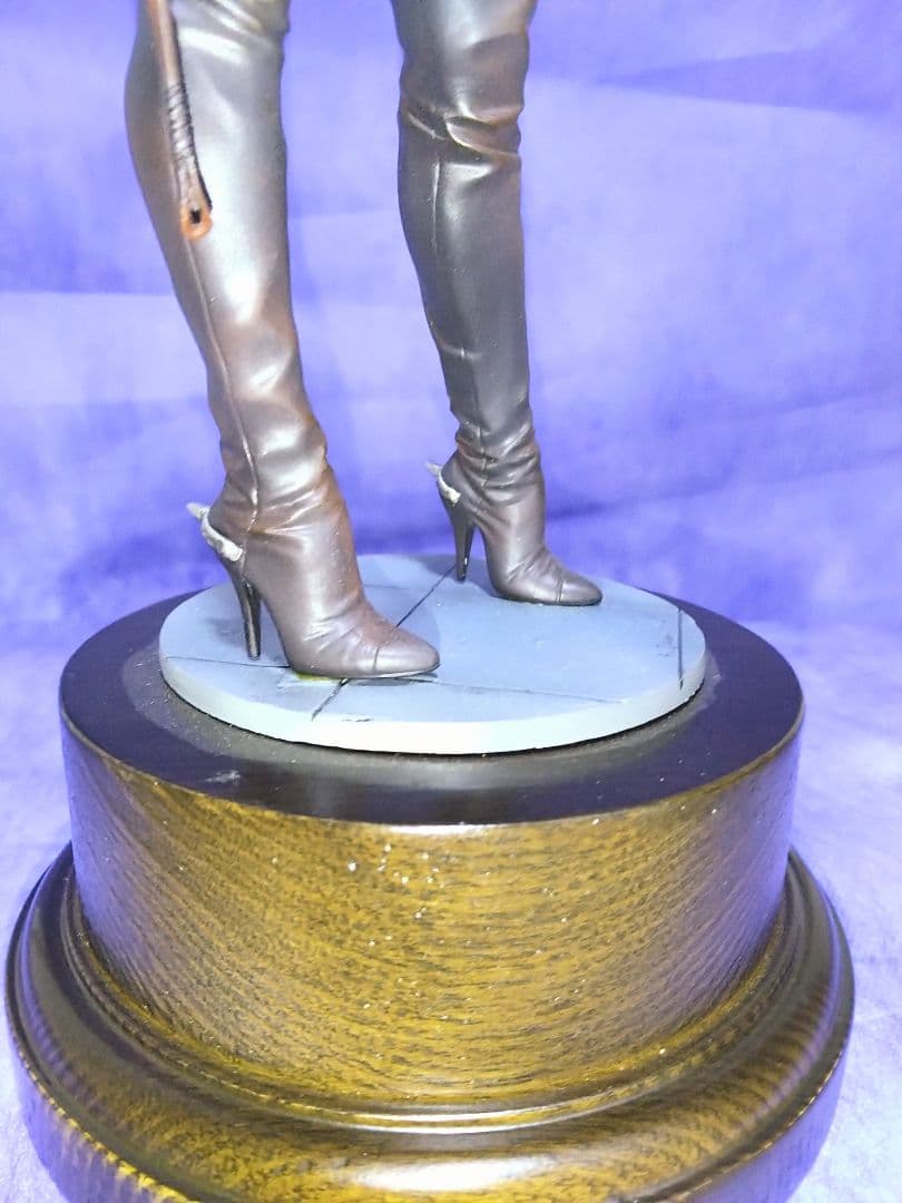 レジンキャストフィギュア1/8 完成品、ナターシャ