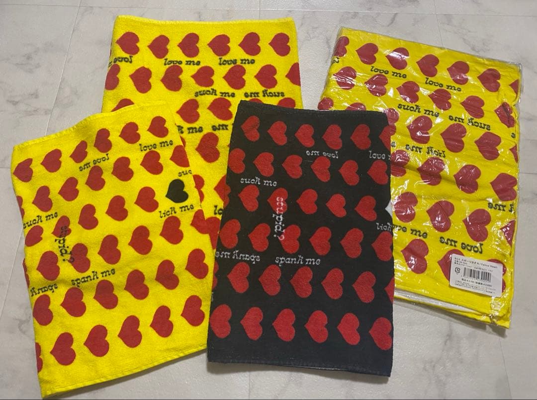 hideイエローハート柄ブラックハート柄タオルスポーツタオルフェイスタオルSET