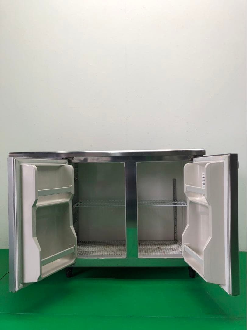 ☆地域限定送料無料☆工場整備品☆ホシザキ テーブル型冷蔵庫 2023年　業務用