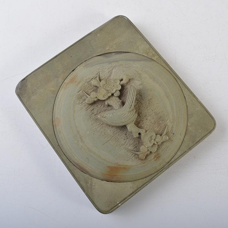 中国　書道具　滑原端渓石　玉泉作　梅木に鳥刻　緑端渓硯　C　R6094