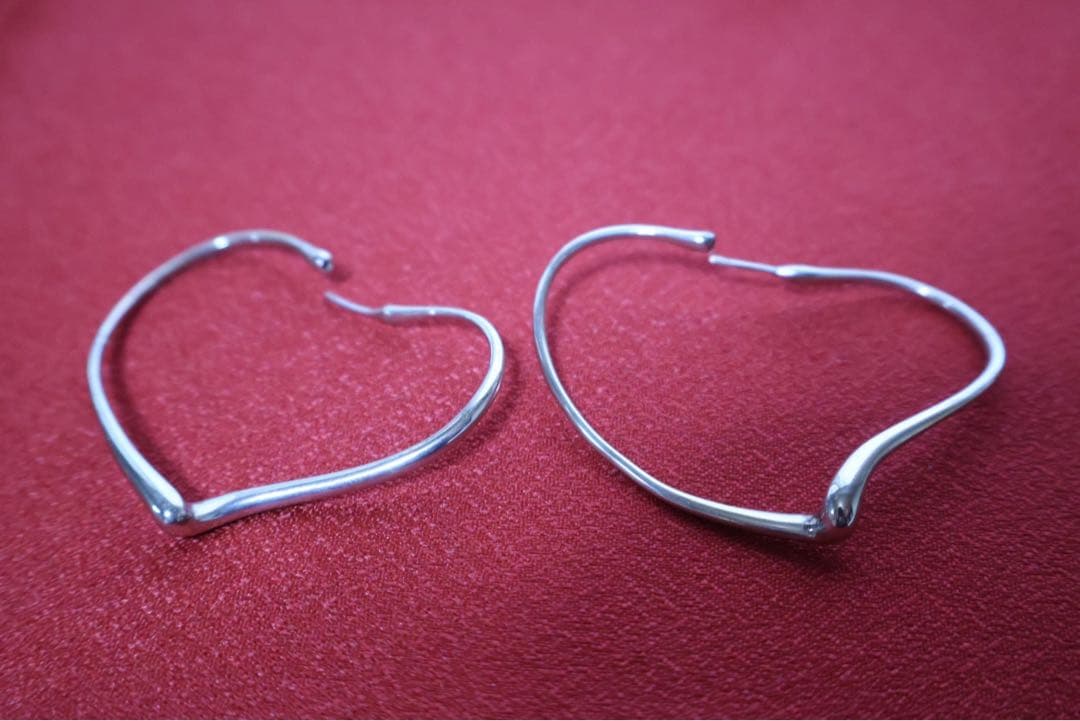 ティファニー　オープンハート　フープピアス