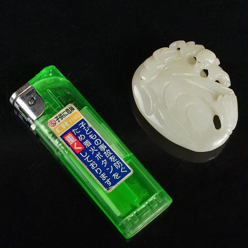 中国　玉石白玉彫刻　蝙蝠彫　根付　紙鎮　置物　C　R7147E