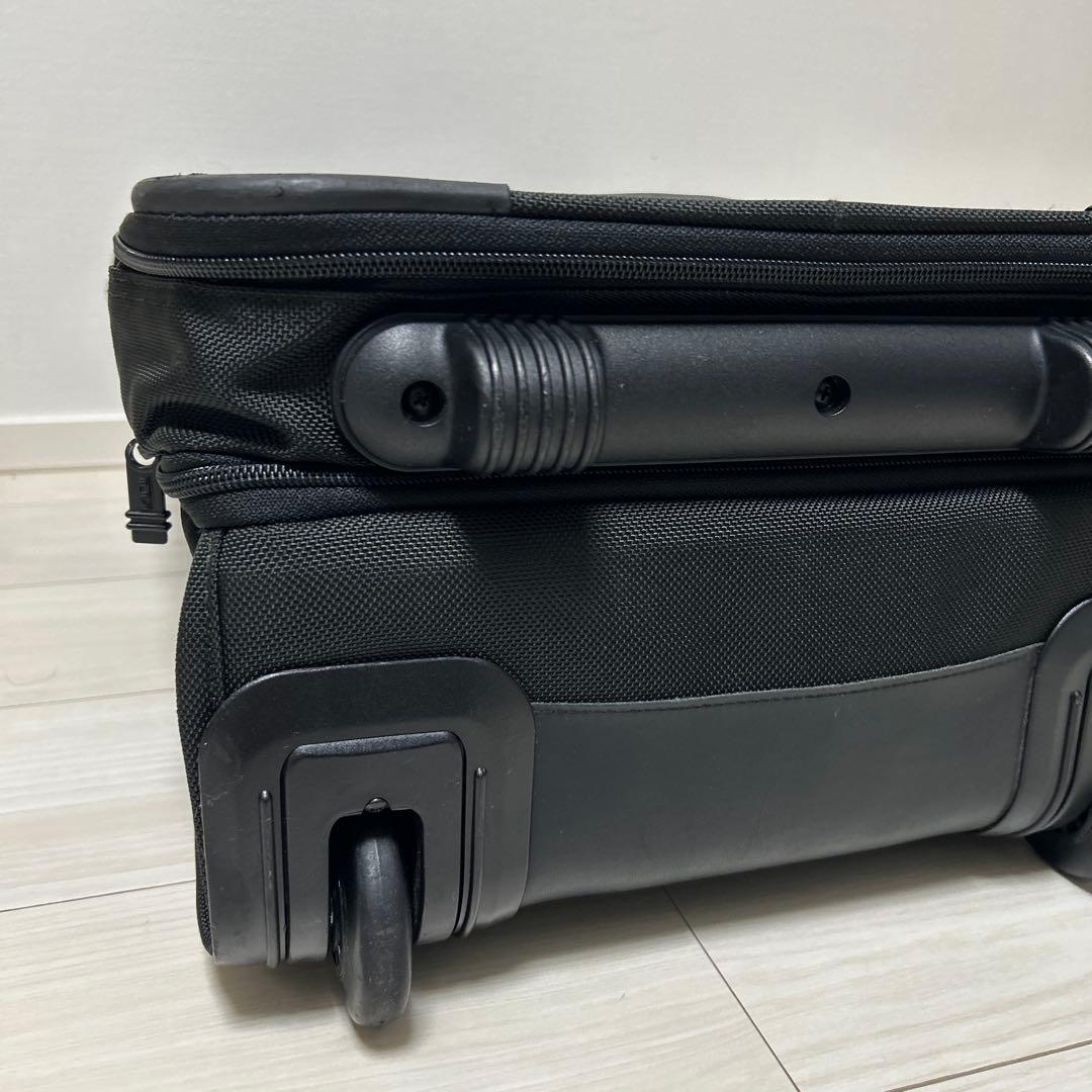 【美品】TUMI キャリーケース 2279D3 2輪 機内持ち込み 黒　トゥミ