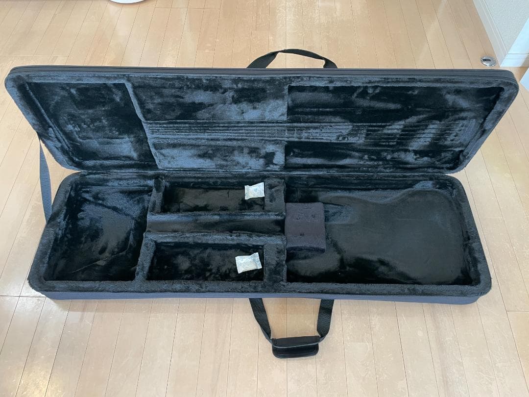 【未使用品】 Kikuchi Guitars ベース用セミハードケース