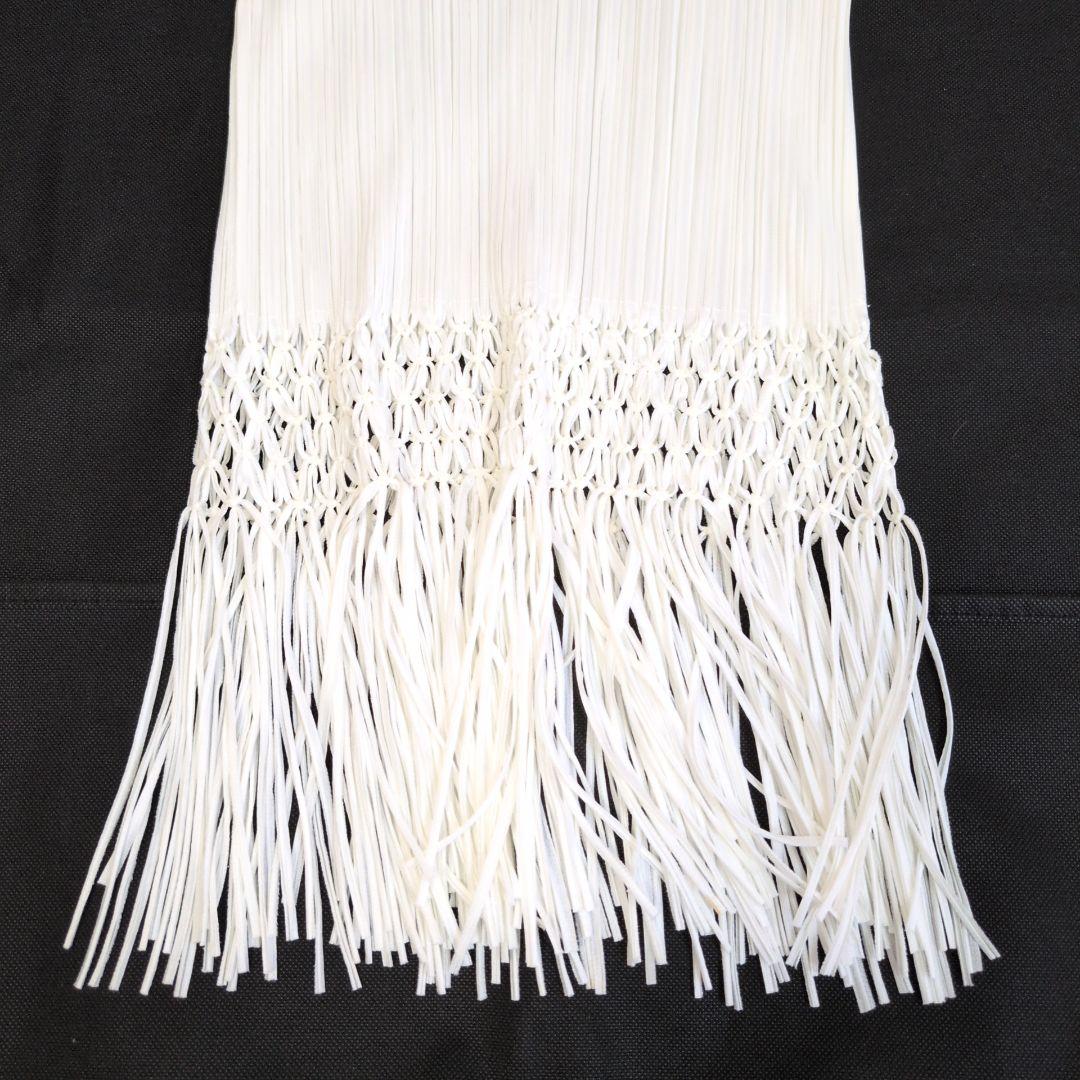 美品✨️プリーツプリーズイッセイミヤケ フリンジ裾編みタンクトップ ノースリーブ