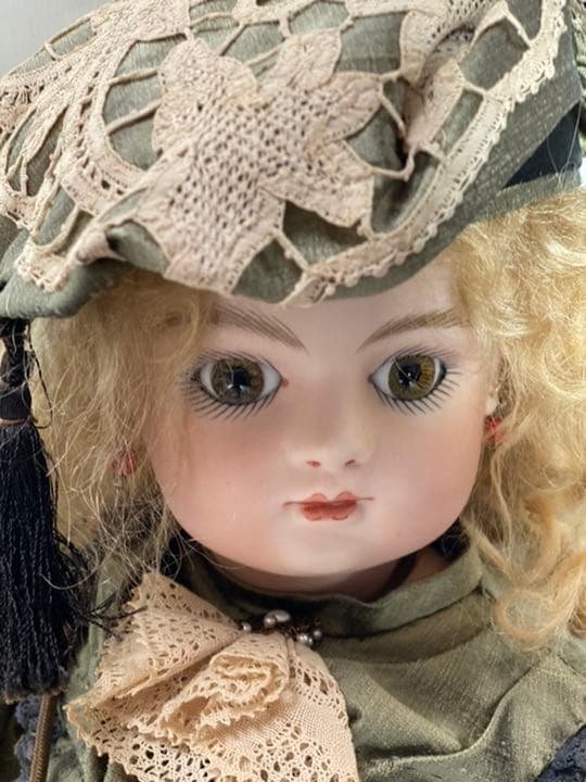 ゴーチェ　(ビスク人形　リプロ).       20211090 H