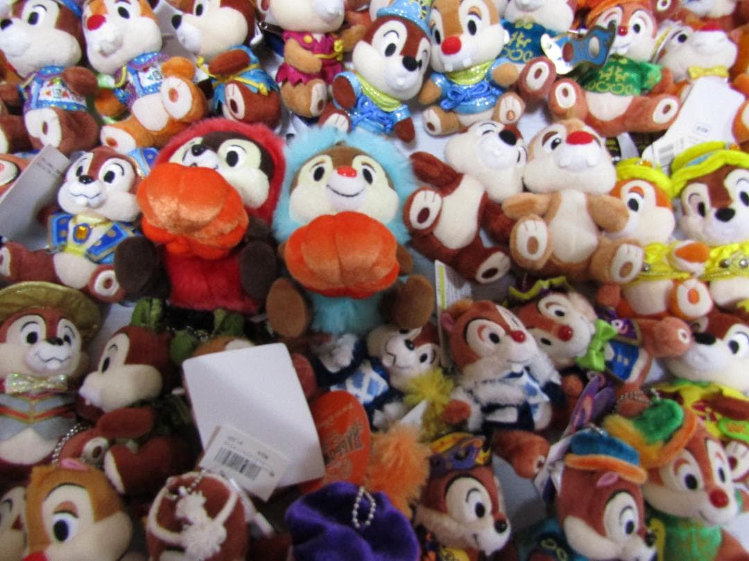 A1172 ディズニー　チップとデール　ぬいぐるみ 122 体セット