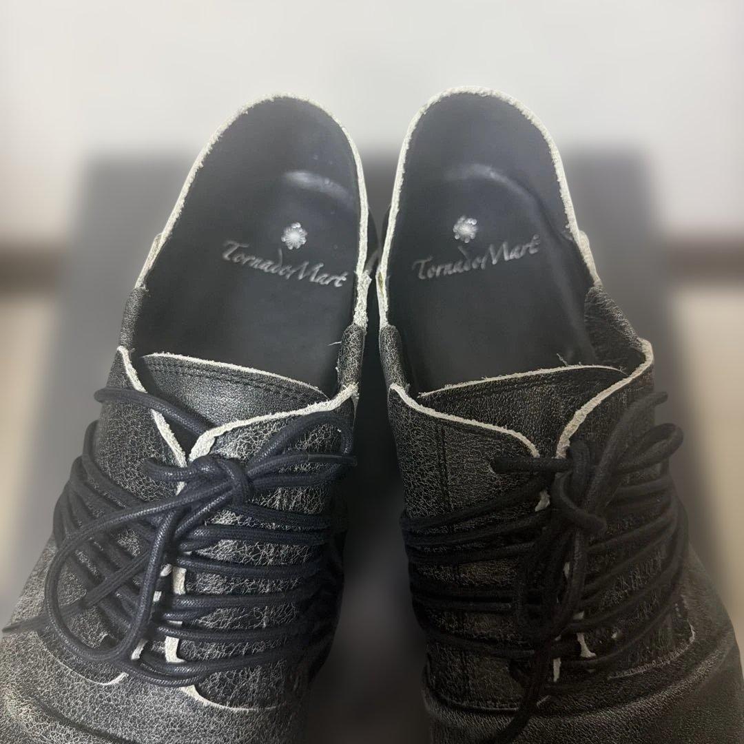 新品、未使用！トルネードマート　ループレースアップシューズ