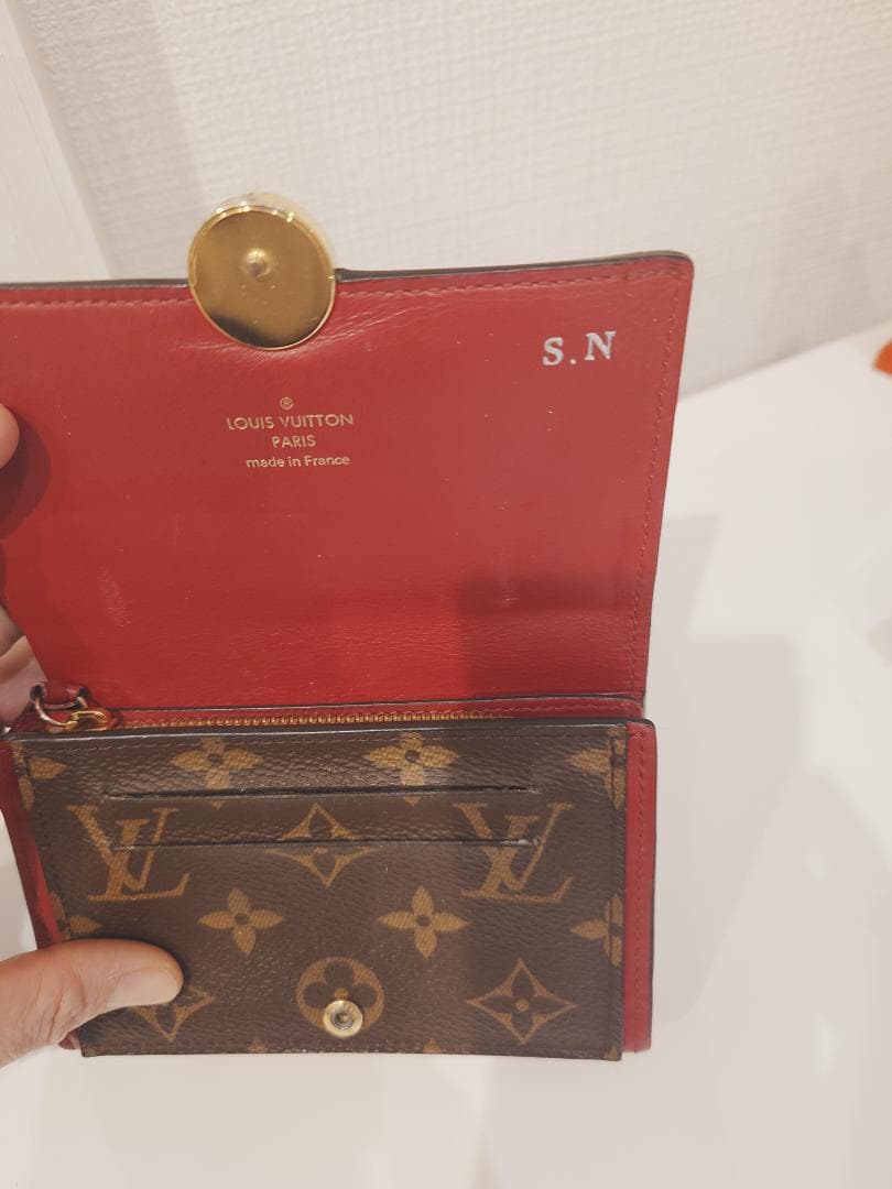 ヴィトン　フロール　財布