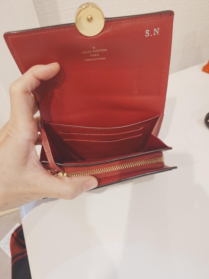 ヴィトン　フロール　財布