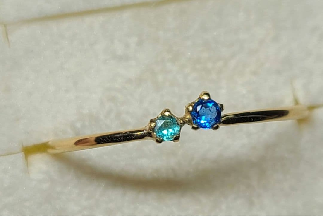 ビビッドブルーの共演★バターリャパライバトルマリン&アウイナイト18金リング★