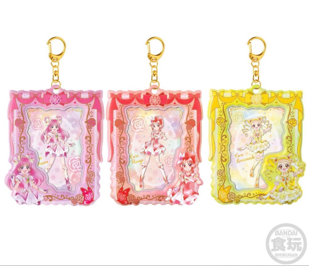 プリキュア カードホルダー 1カートン 12個入（1箱）✖️8箱 合計96個入り