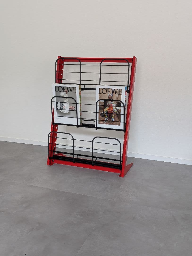 USED/スチール マガジンラック 黒×赤 モダン ミニマルデザイン