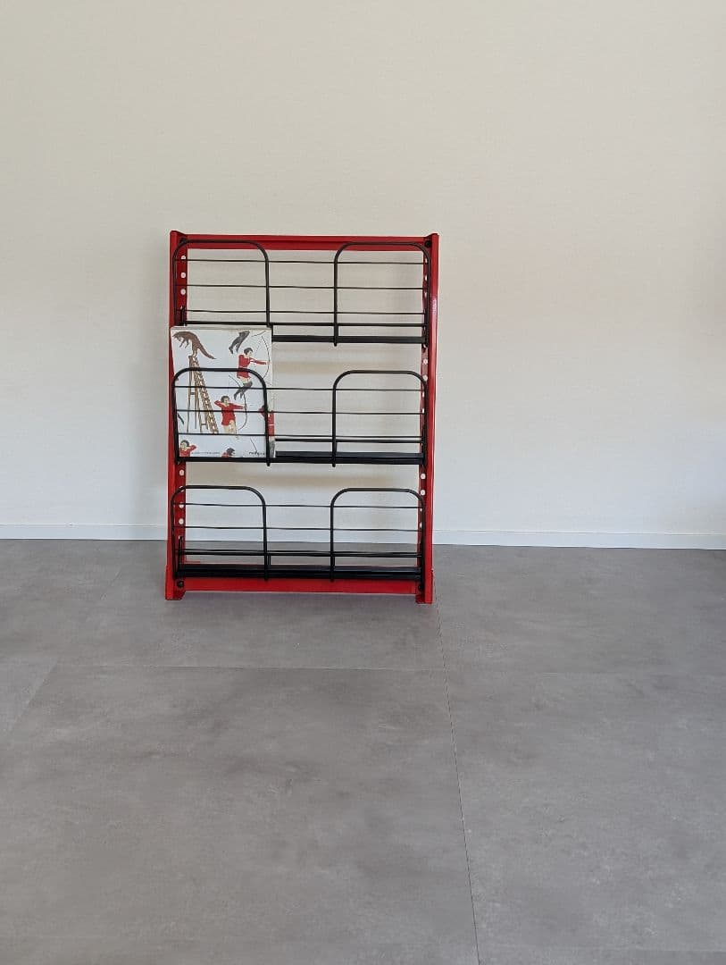USED/スチール マガジンラック 黒×赤 モダン ミニマルデザイン