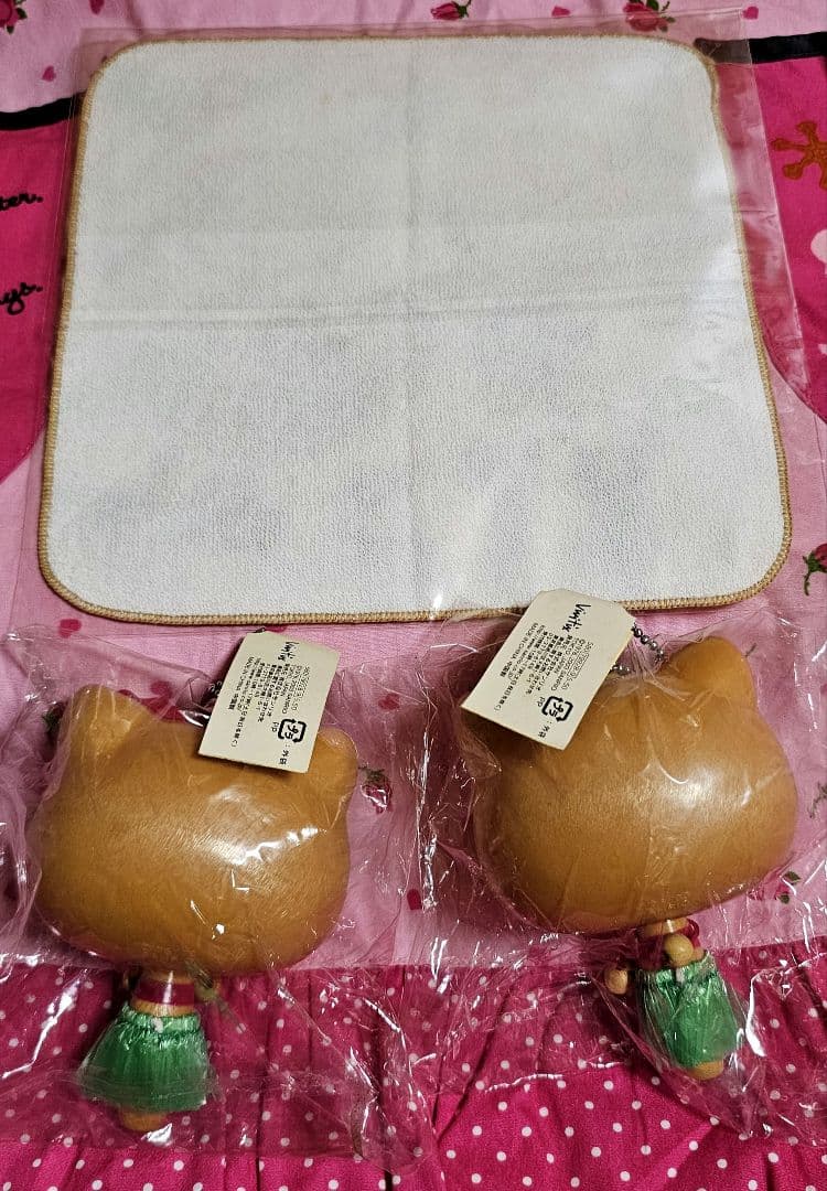 新品 キティタオル1枚 マラカスタイプ マスコット2個