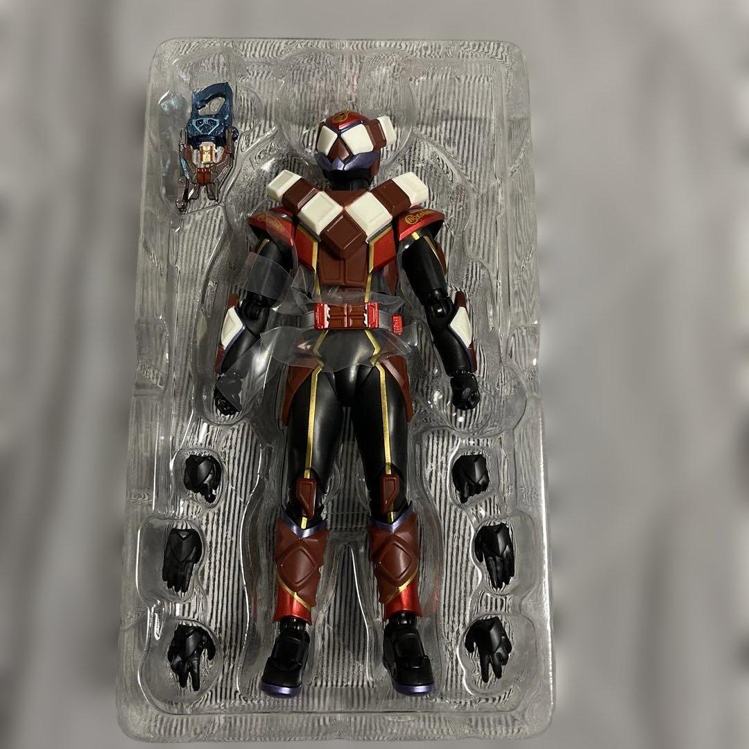 仮面ライダーヴァレン&ヴラム　S.H.Figuartsセット