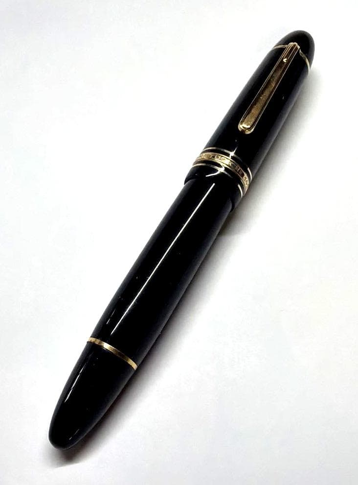 モンブラン マイスターシュティック ゴールド #4810 14K 伝統太胴万年筆