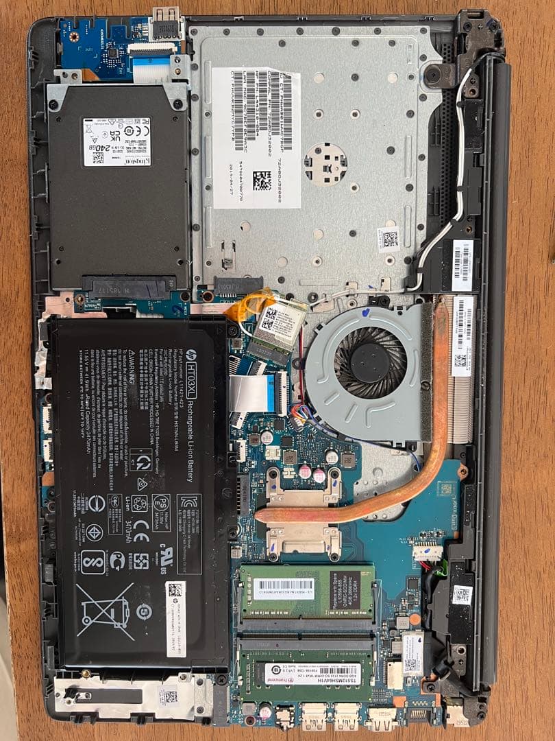 2019製 hp i3 SSD256GB 8GB win11 office