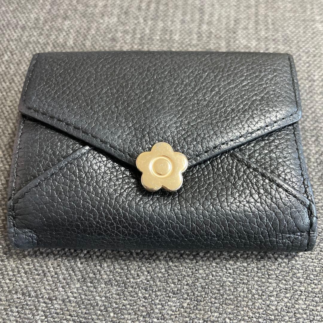 【MARY QUANT】ミニウォレット　財布　レター型　ブラック