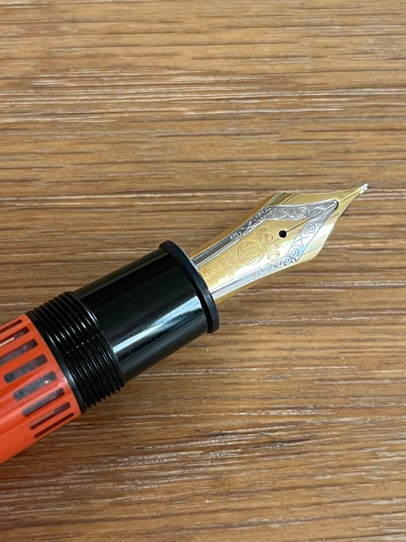 モンブラン 万年筆　ヘミングウェイ