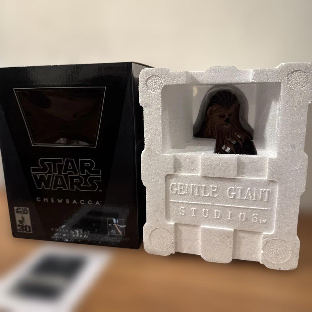 y*様 STARWARS 限定フィギュア チューバッカ　6892/7000