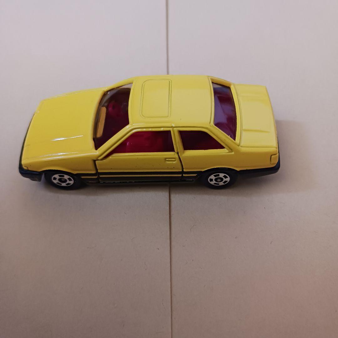 トミカ　67 トヨタ　スプリンタートレノ　２ドア