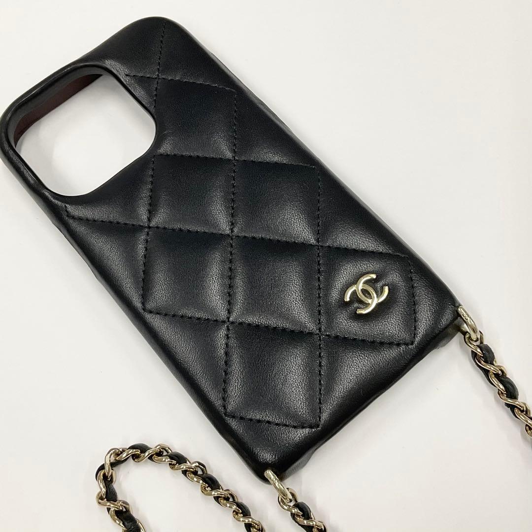 シャネル ココマーク マトラッセ ラムスキン iPhone14pro ケース