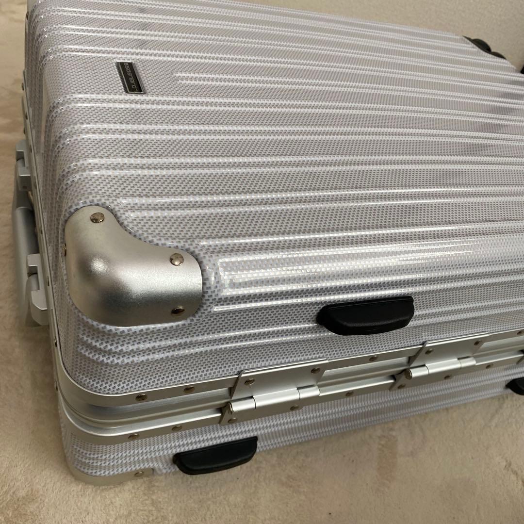 【美品】LOJEL キャリー　スーツケース　4輪