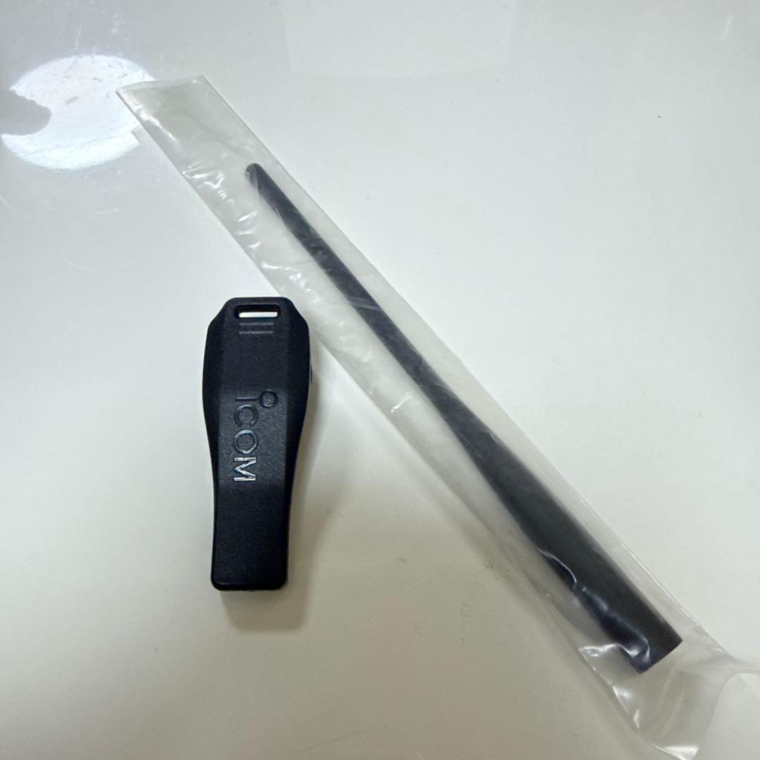 広域帯ハンディレシーバー　IC-R15