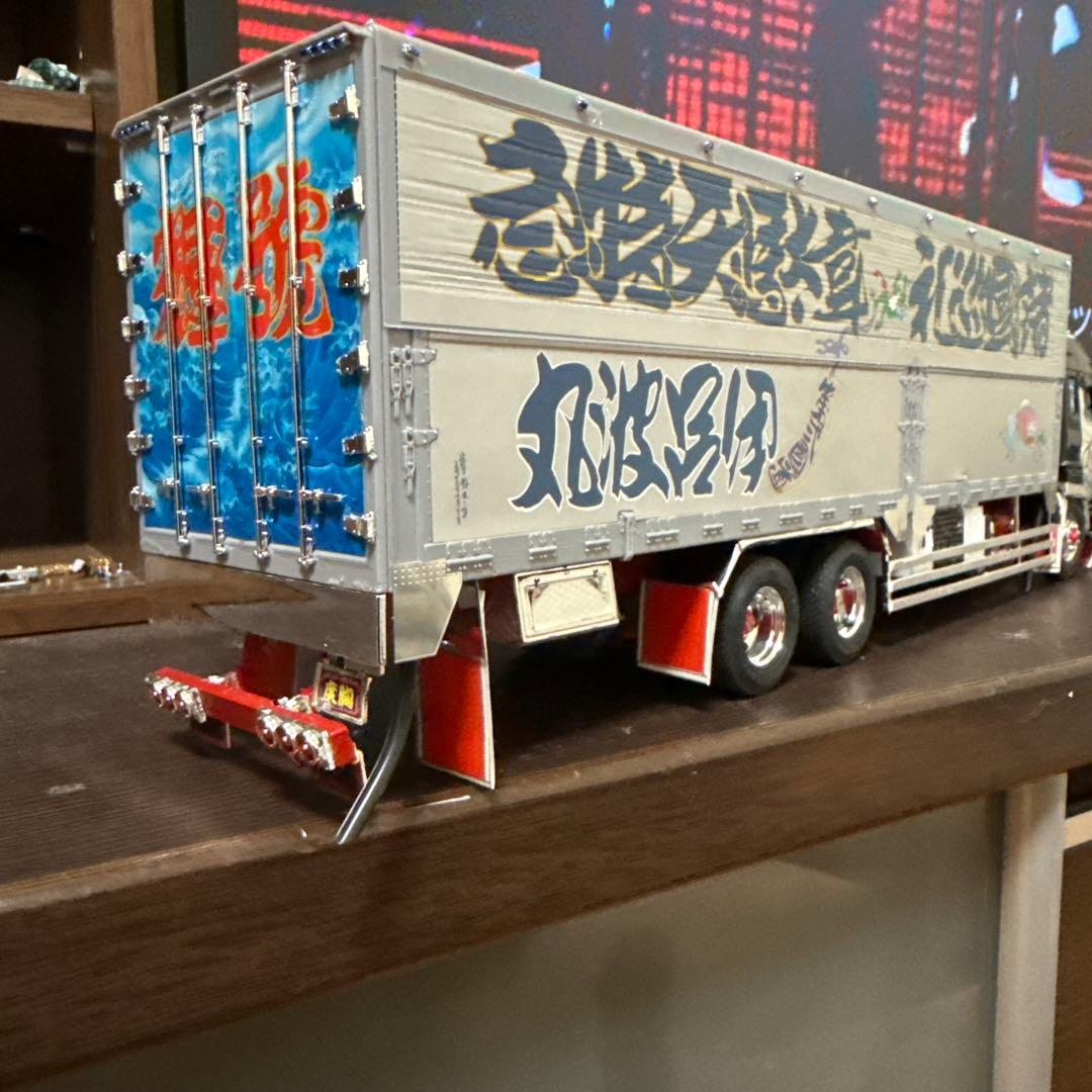 デコトラプラモデル 完成品