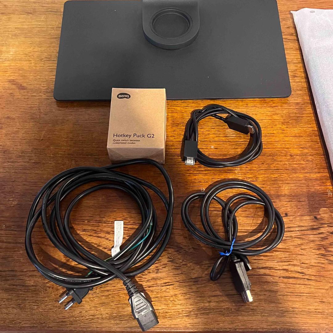 BenQ SW270C カラーマネジメントモニター　美品